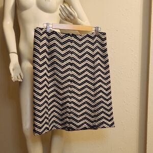 CHANEL Black and Cream Zigzag A-Line Skirt